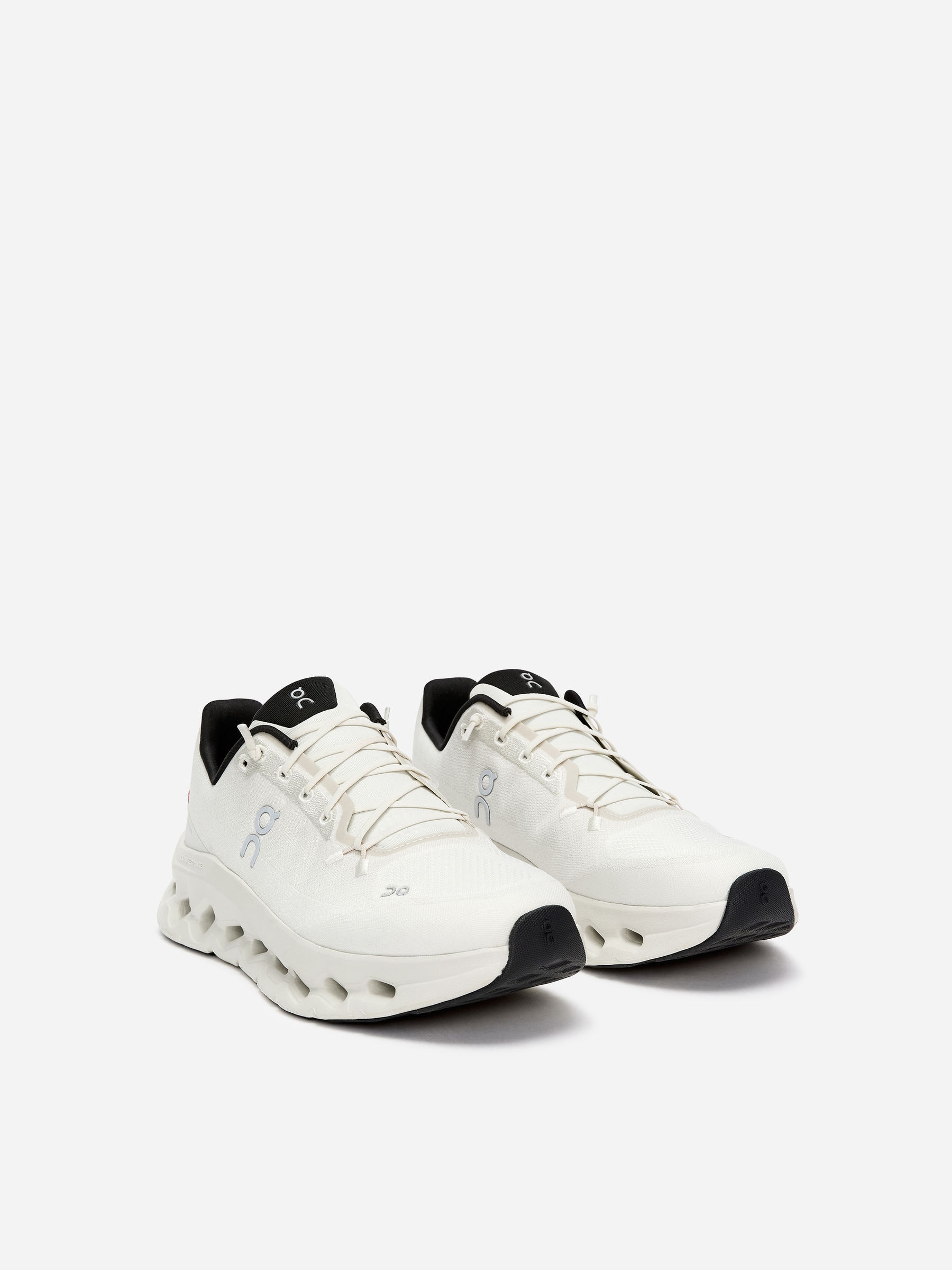 On Cloudtilt - White - Men - StillMedia/DescriptiveStillLife - 2