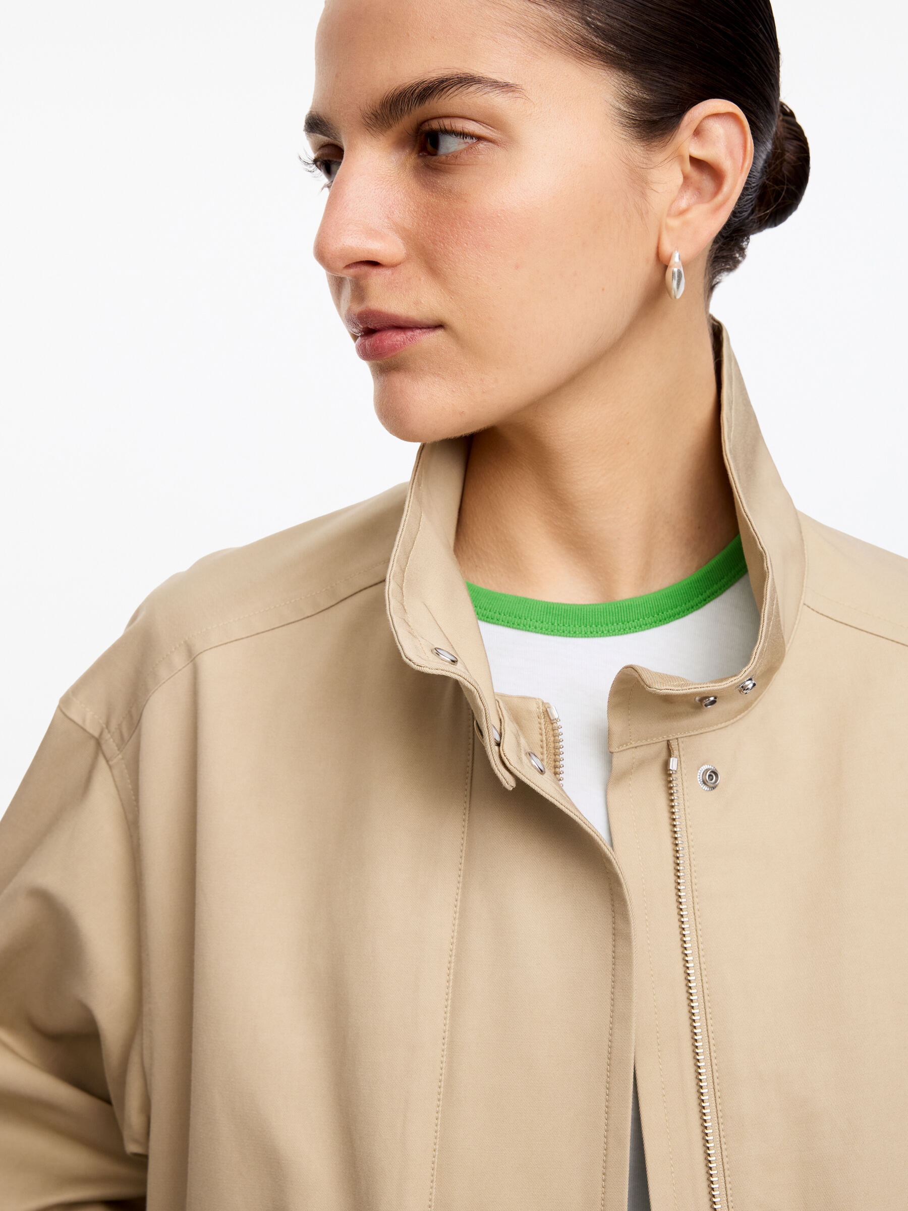 Prążkowany T-shirt - Biały/Zielony - Wąski fason - Women - StillMedia/Lookbook - 3