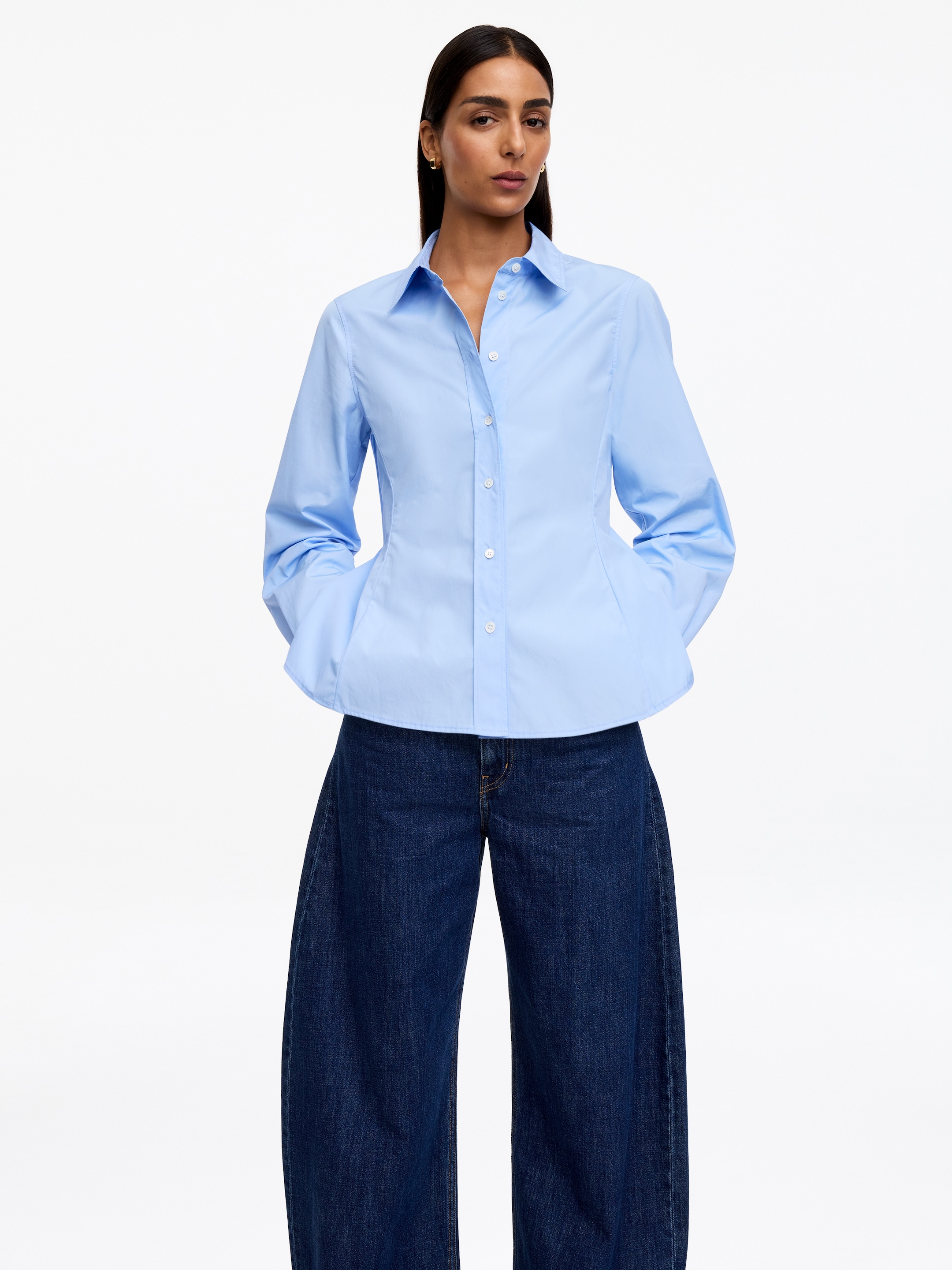 Fitted Cotton Poplin Shirt - Light Blue - Regular fit - women - StillMedia/Lookbook - 4