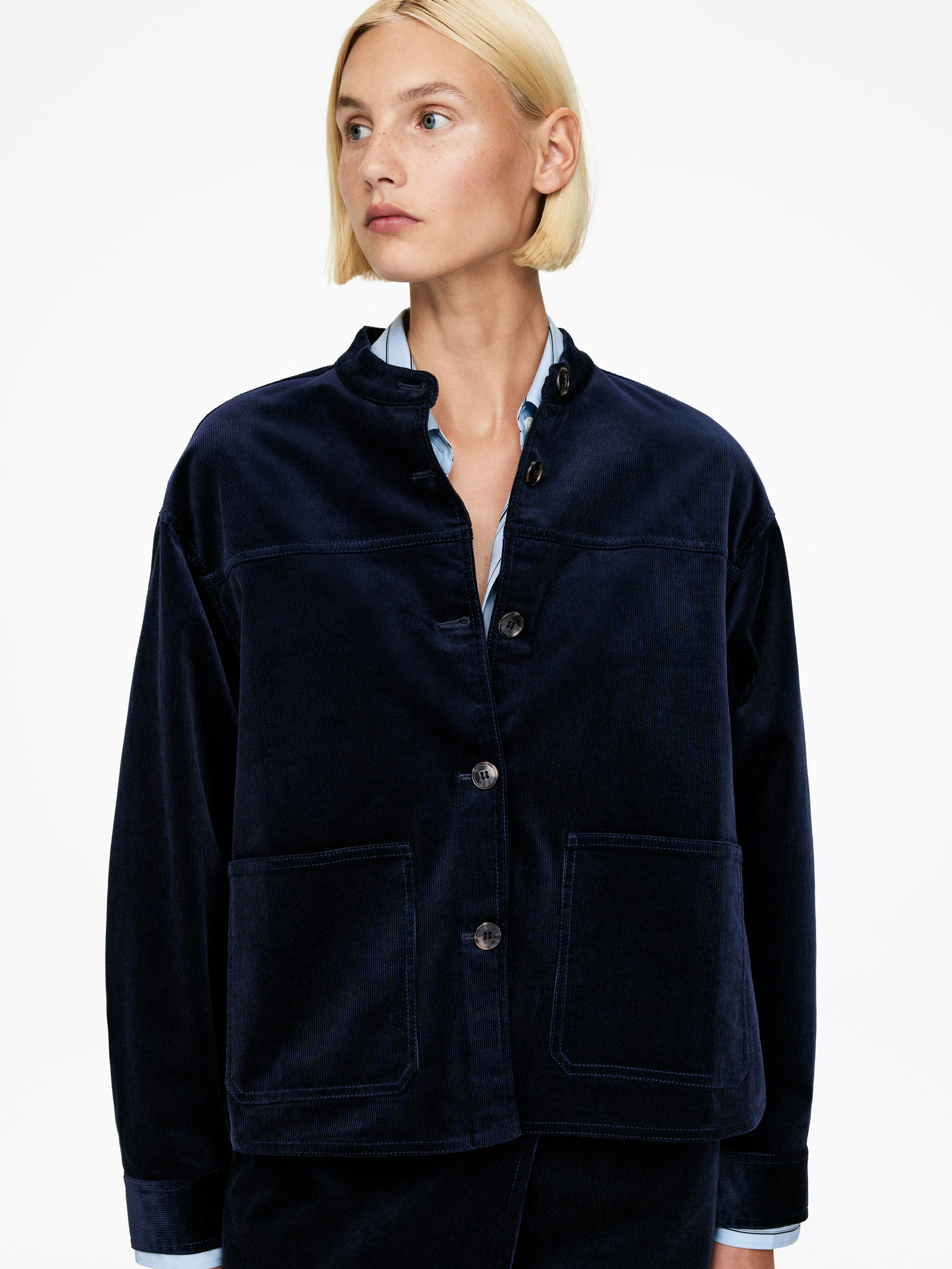 Corduroy Overshirt - Dark Blue - Regular fit - Women - StillMedia/Lookbook - 5