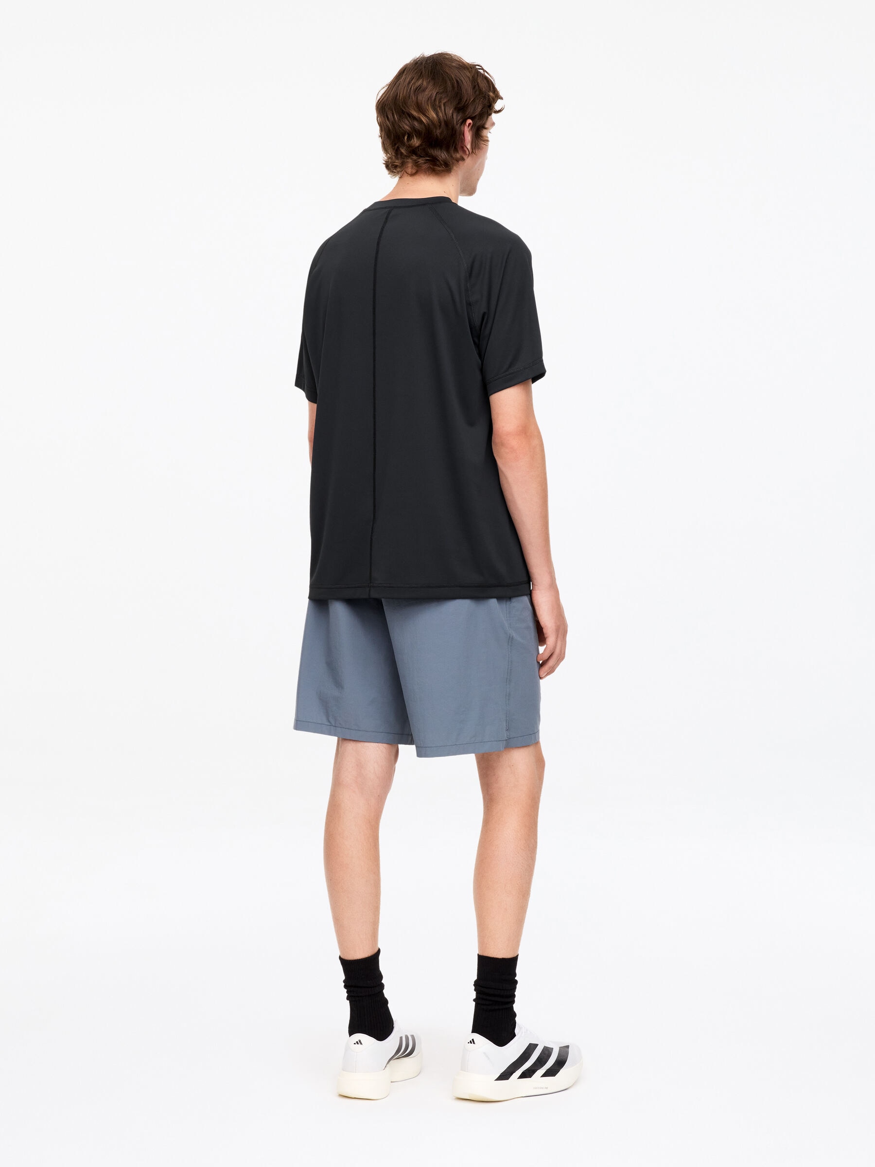 ARKET ACTIVE Tech T-Shirt - Black - Regular fit - Men - StillMedia/Lookbook - 2