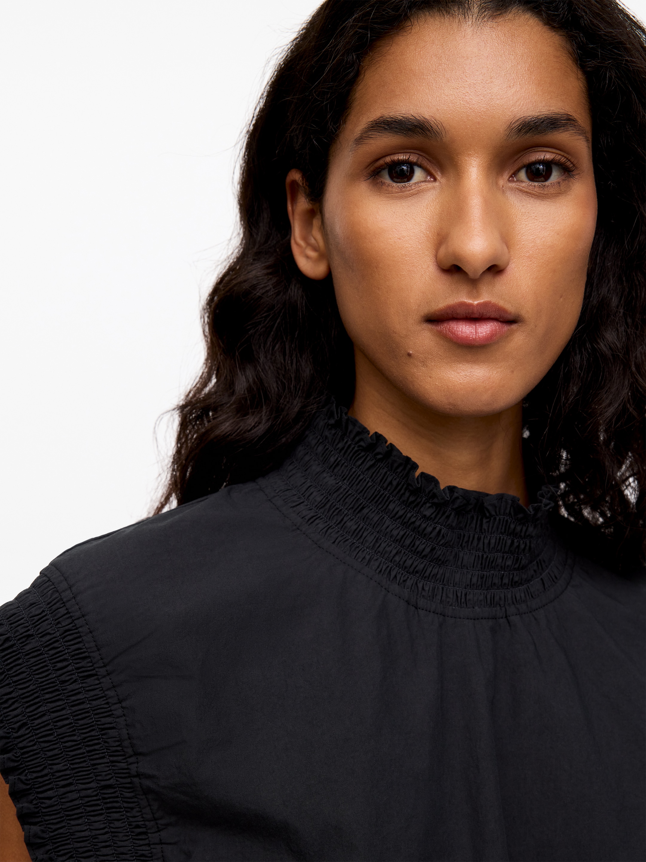 Smocked Cotton Poplin Top - Noir - Regular fit - Femme - StillMedia/Lookbook - 4