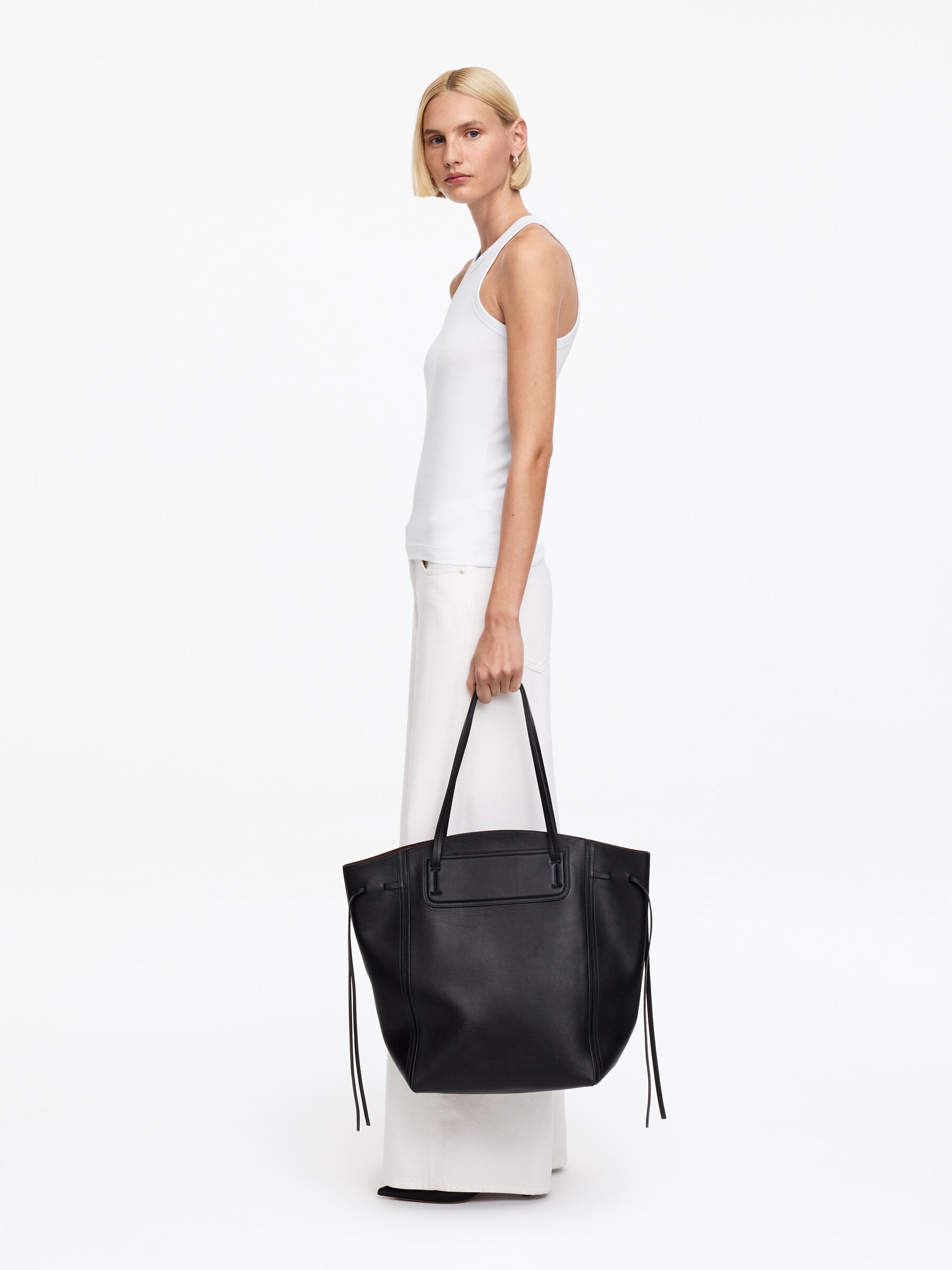 Motocyklowa koszulka bez rękawów w prążki - Biały - Fason normalny - Women - StillMedia/Lookbook - 40