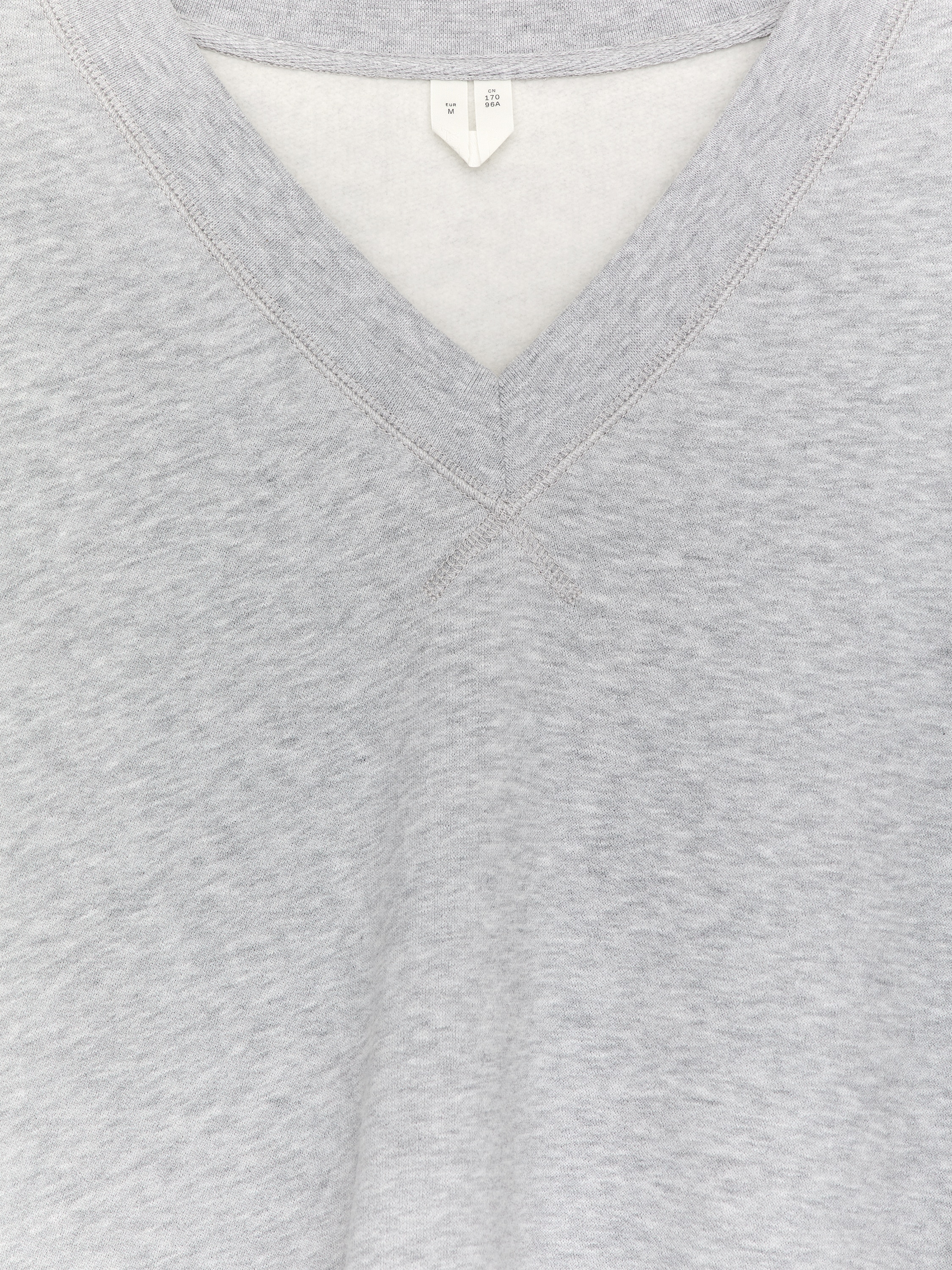 V-Neck Sweatshirt – Grey Melange – Women – ARKET EU