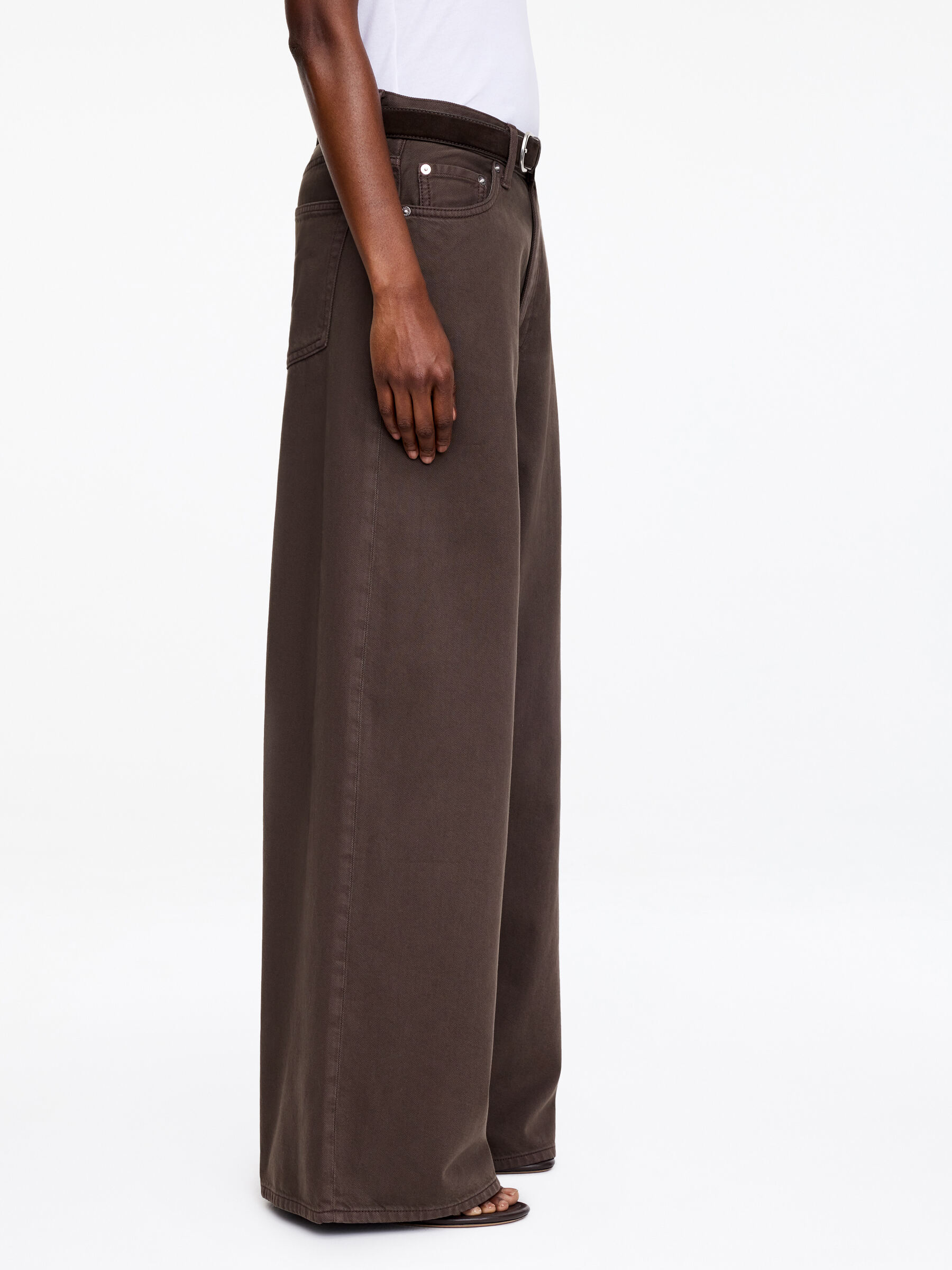 Jean large oversize CEDAR - Marron - Oversized - Femme - StillMedia/Lookbook - 3