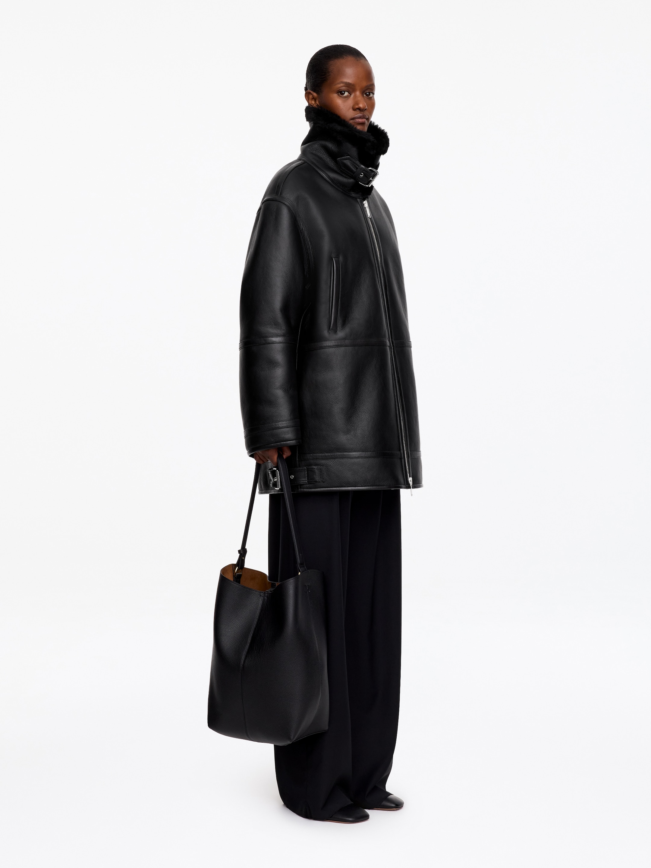 Oversized Leather Jacket - Black - Oversized - women - StillMedia/Lookbook - 7