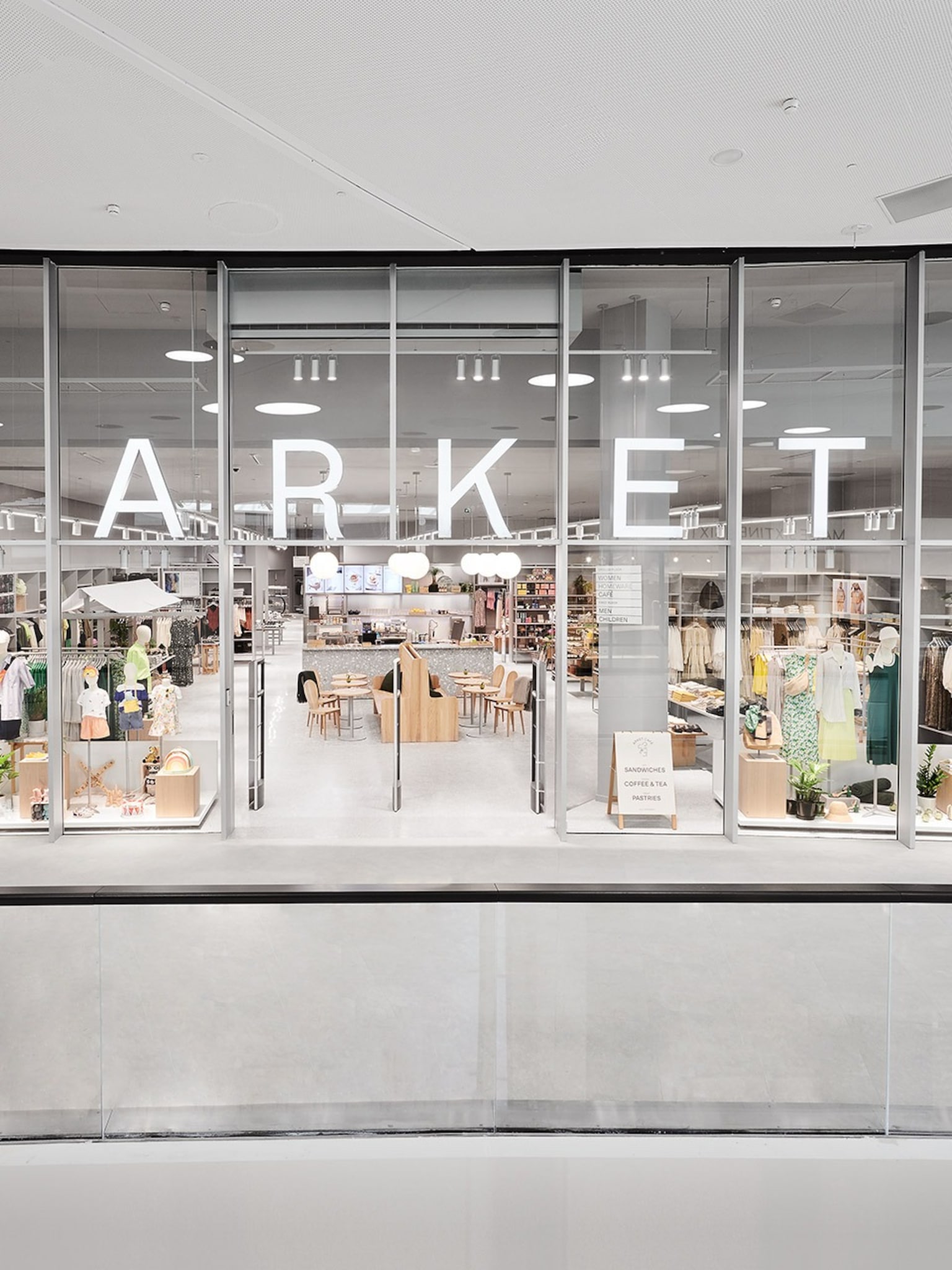 ARKET Boulevard F.W. Raiffeisen