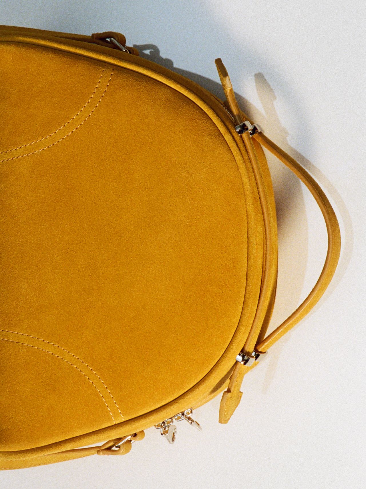 ARKET_2025AW_W_PRESS