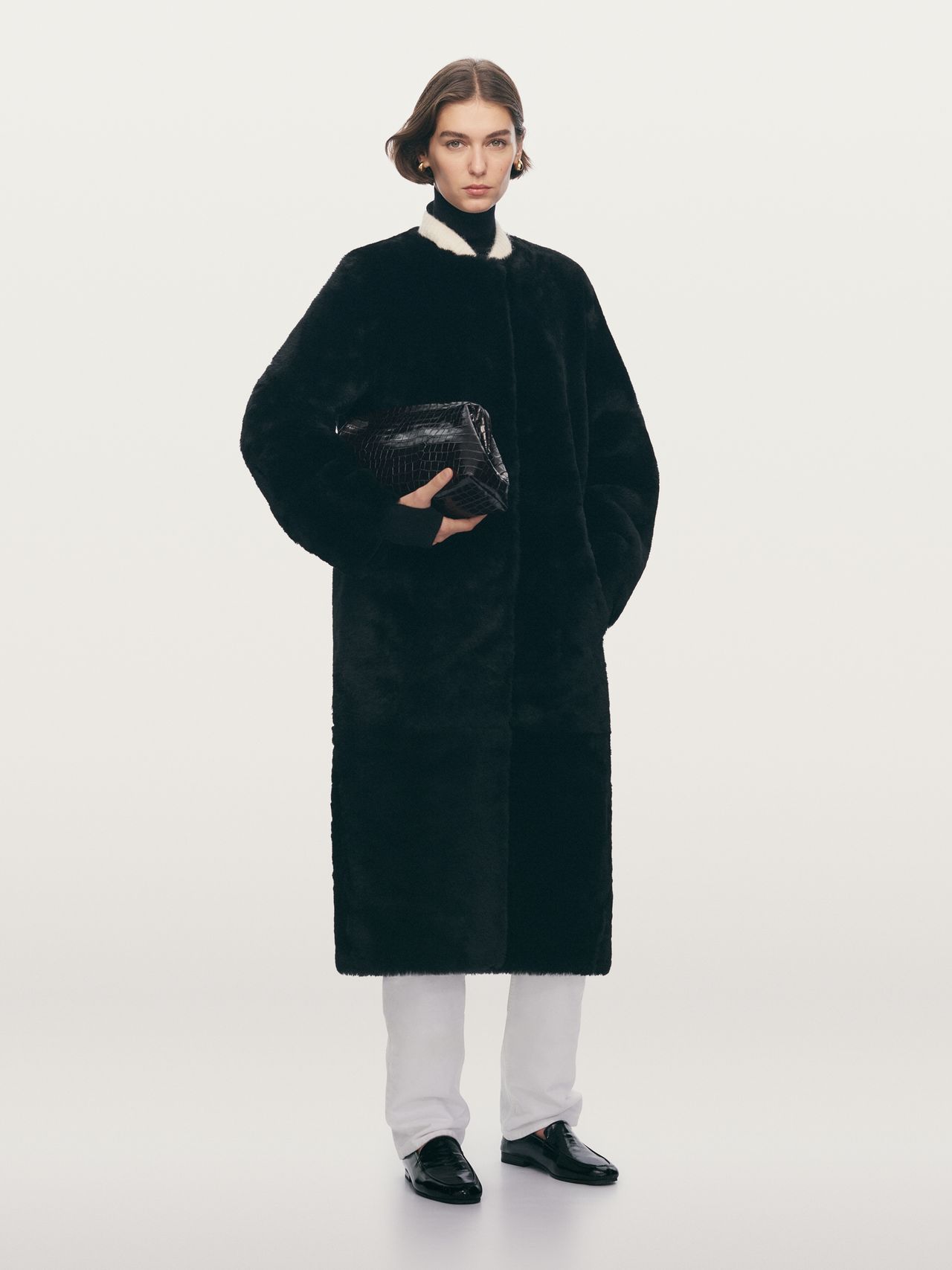 W Holiday Essentials