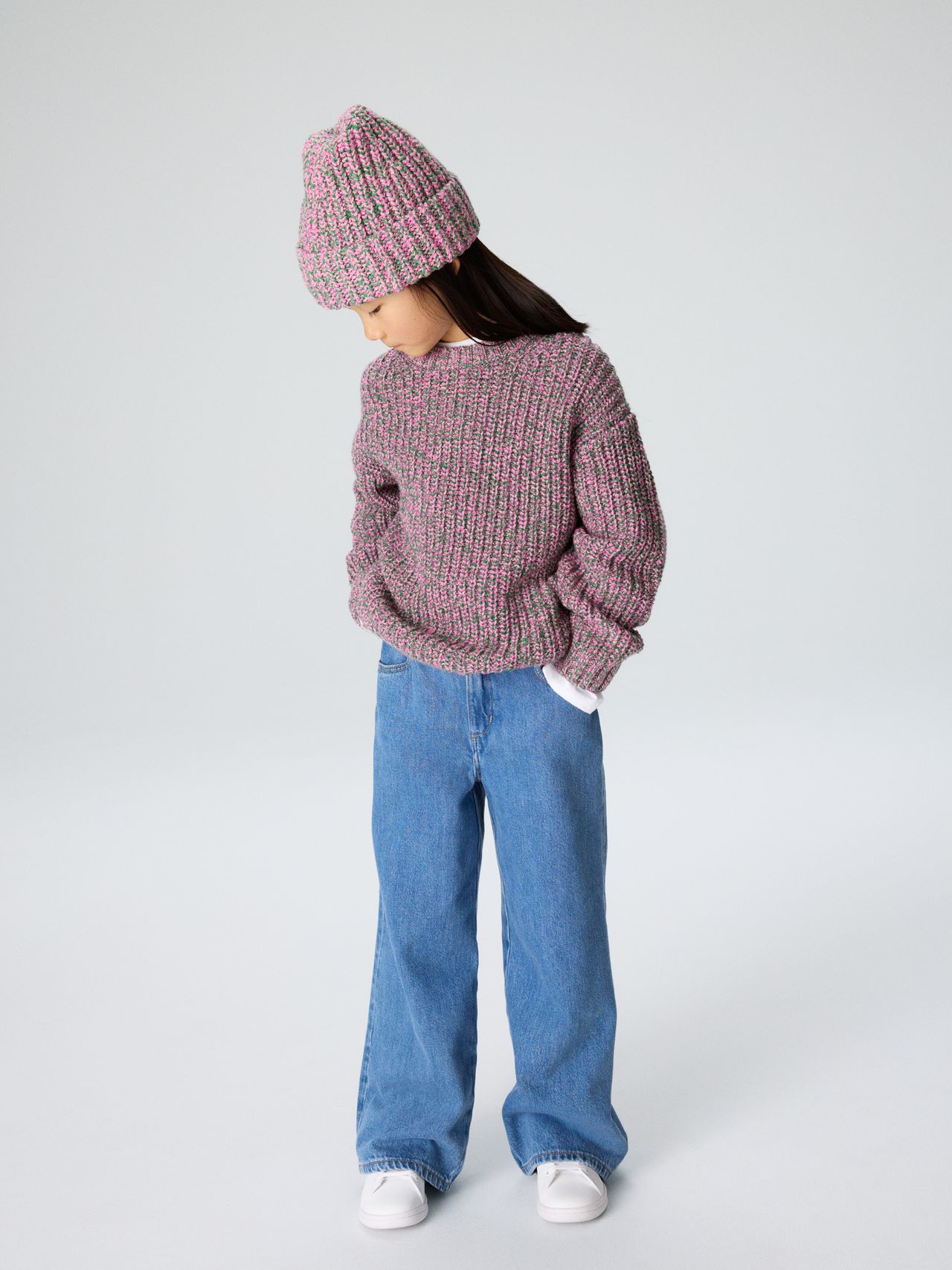 Children Hint of Spring