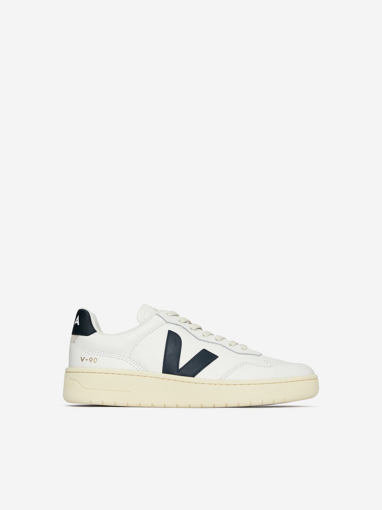 M shoes