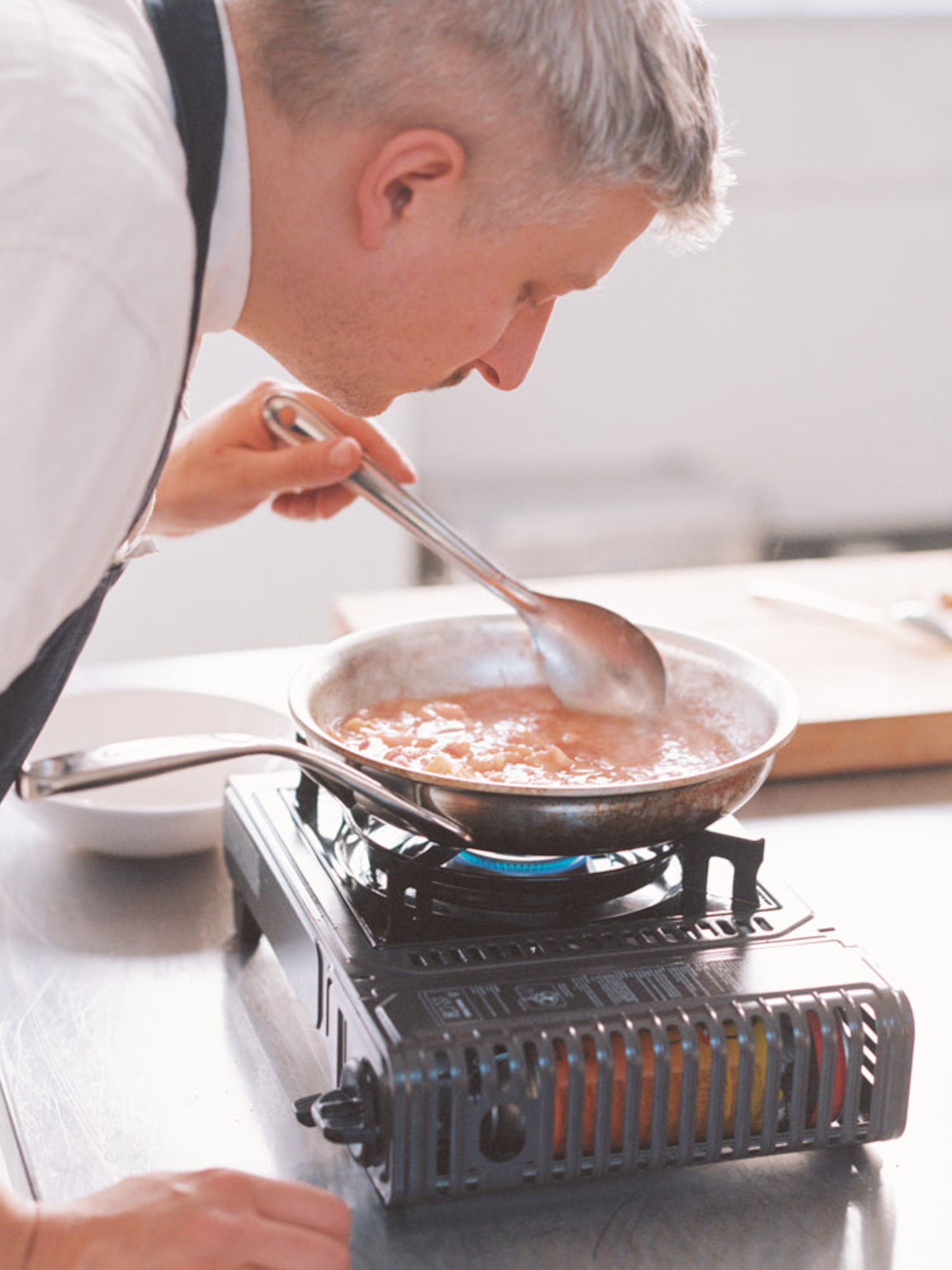 Presenting a new recipe from ARKET CAFÉ – a rhubarb compote with olive oil.