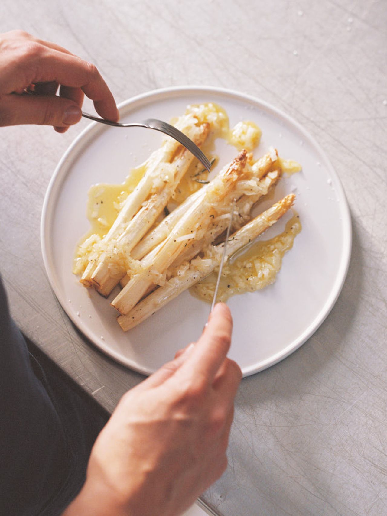 brunch-appropriate baked white asparagus